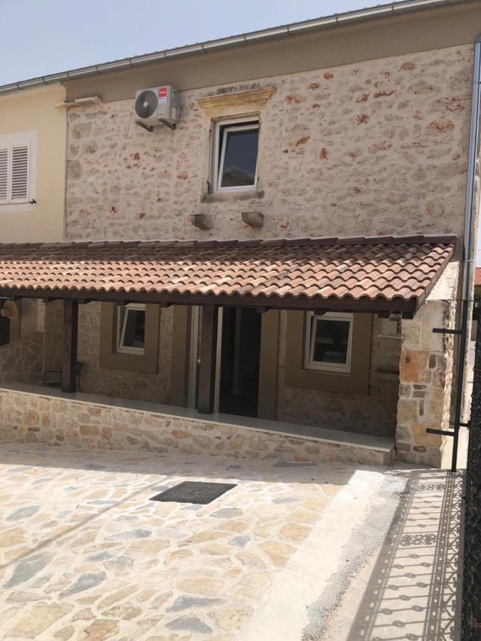 Apartments Tonka Zadar Exterior photo