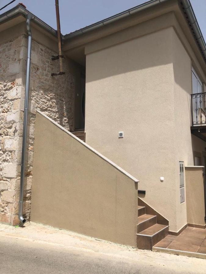 Apartments Tonka Zadar Exterior photo